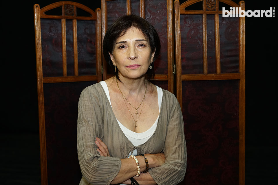 ლილი ხურითი